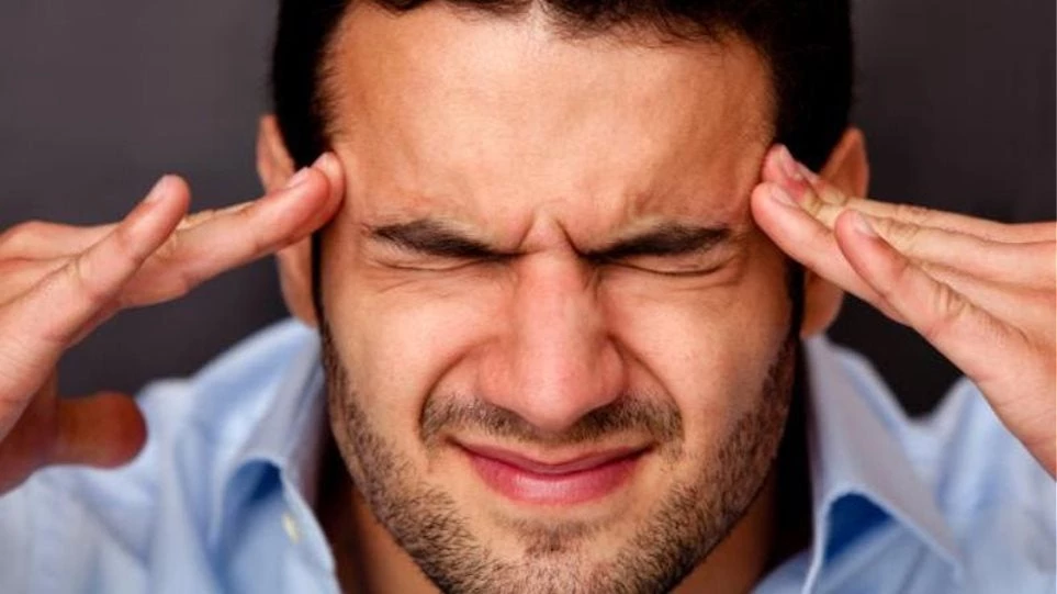 To κόλπο για να απαλλαγείς από τον πονοκέφαλο σε μόλις 10 λεπτά χωρίς φάρμακα